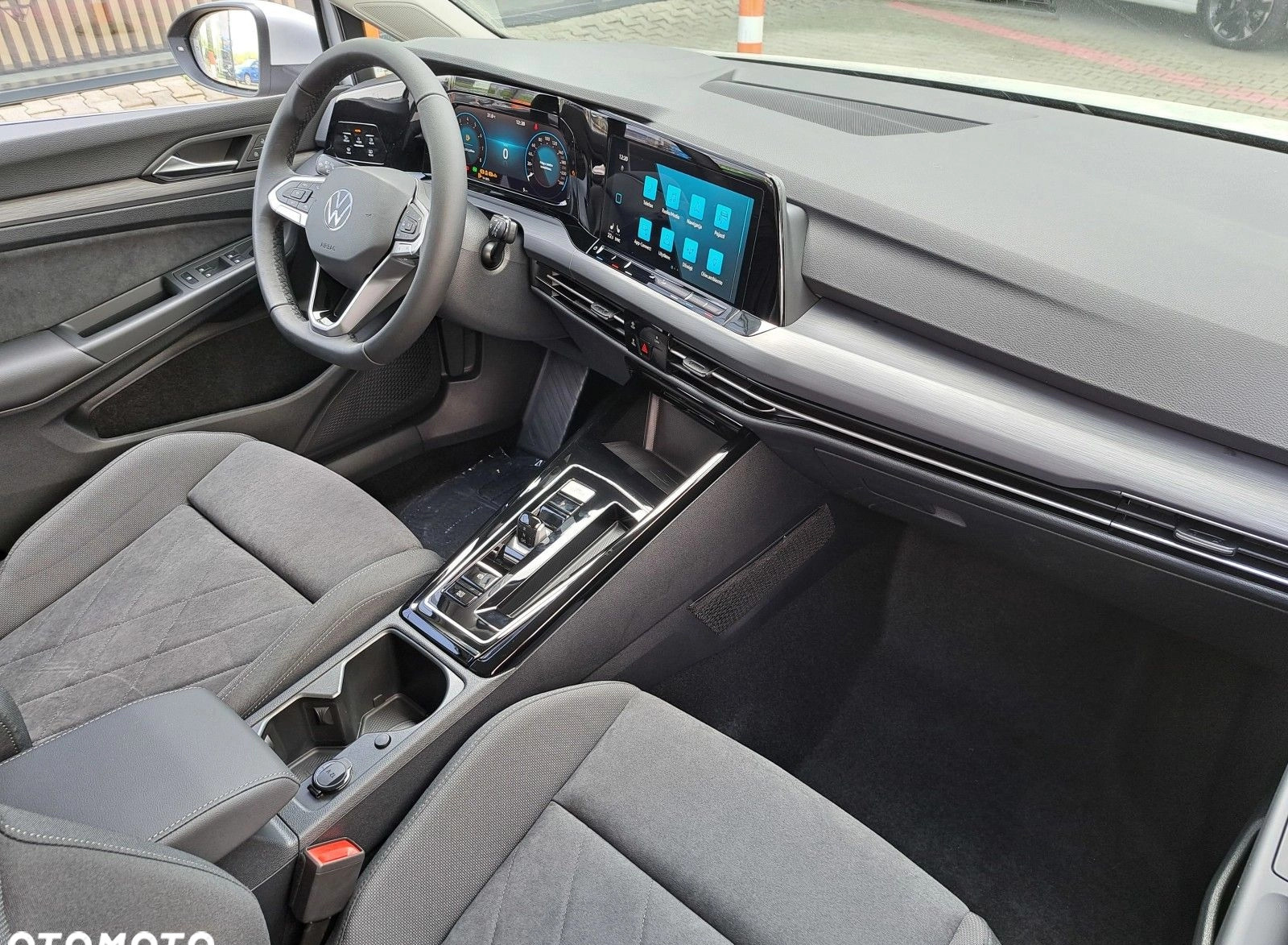 Volkswagen Golf cena 156000 przebieg: 1, rok produkcji 2024 z Chocianów małe 781